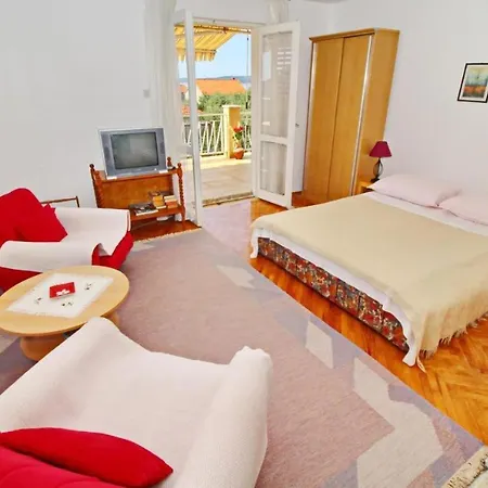 Apartament Zrinka *